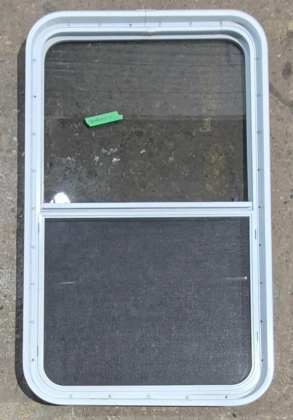 Used White Radius Opening Window : 23 1/2" W x 39 1/4" H x 1 7/8" D - Image 5