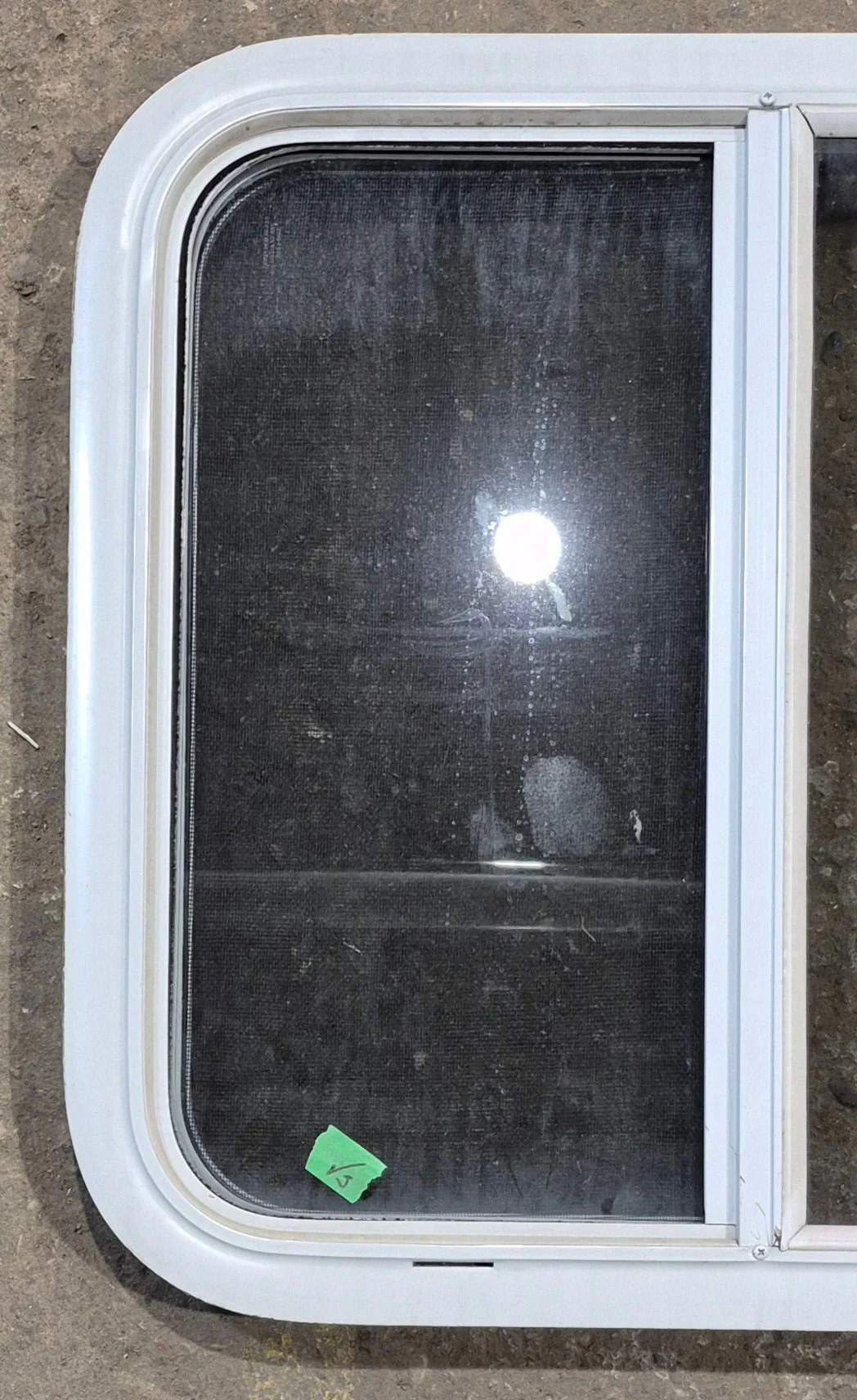 Used White Radius Opening Window : 23 1/4" W x 21 1/4" H x 1 3/4" D - Image 2