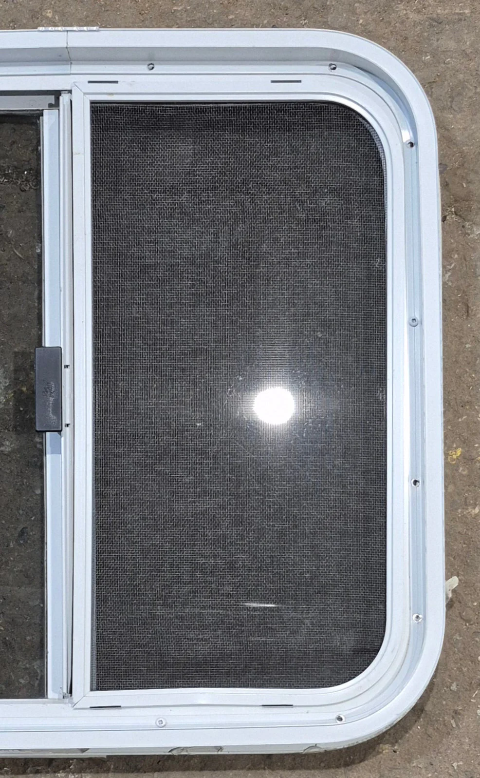 Used White Radius Opening Window : 23 1/4" W x 21 1/4" H x 1 3/4" D - Image 6