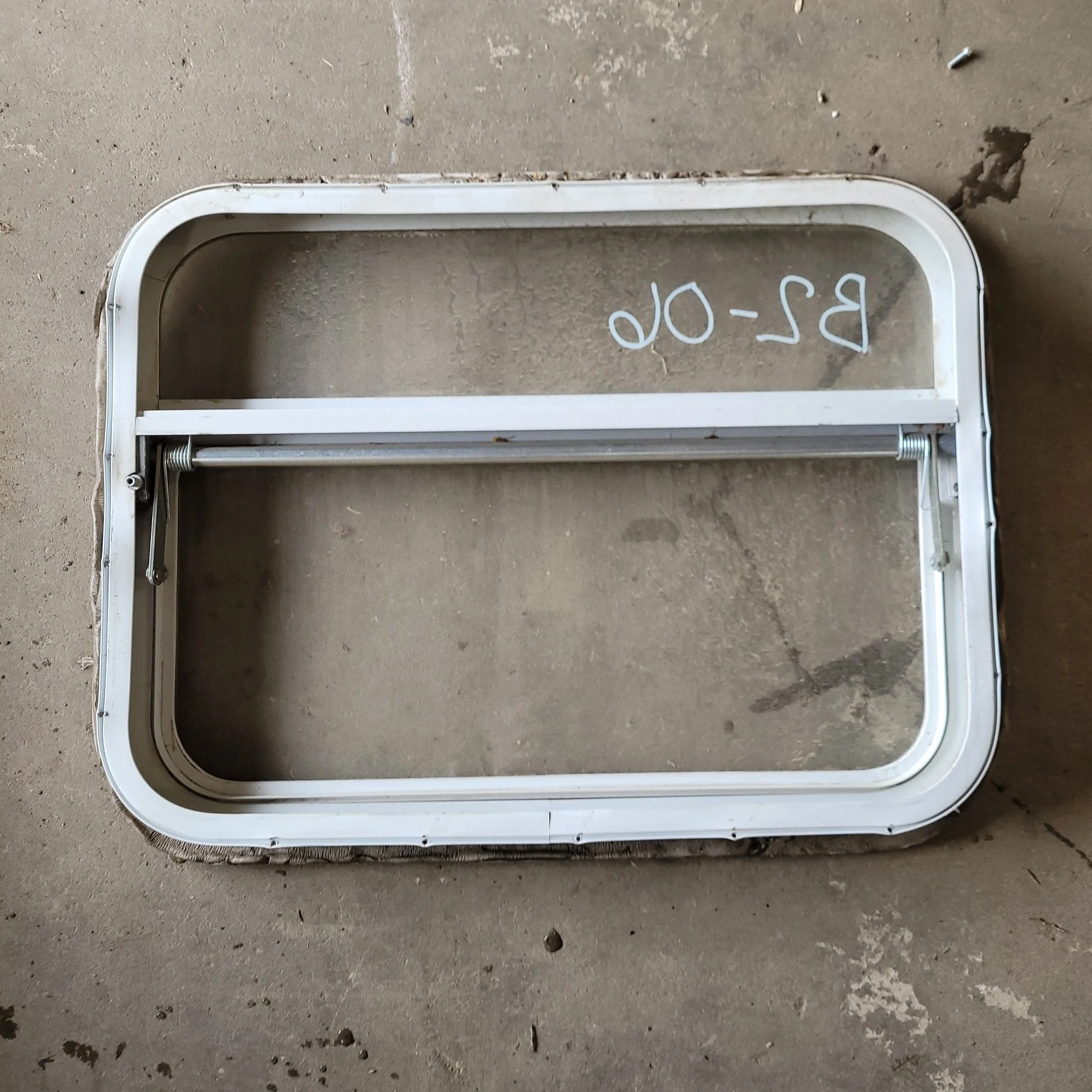 Used White Radius Opening Window : 24 X 18 X 2" D - Image 2