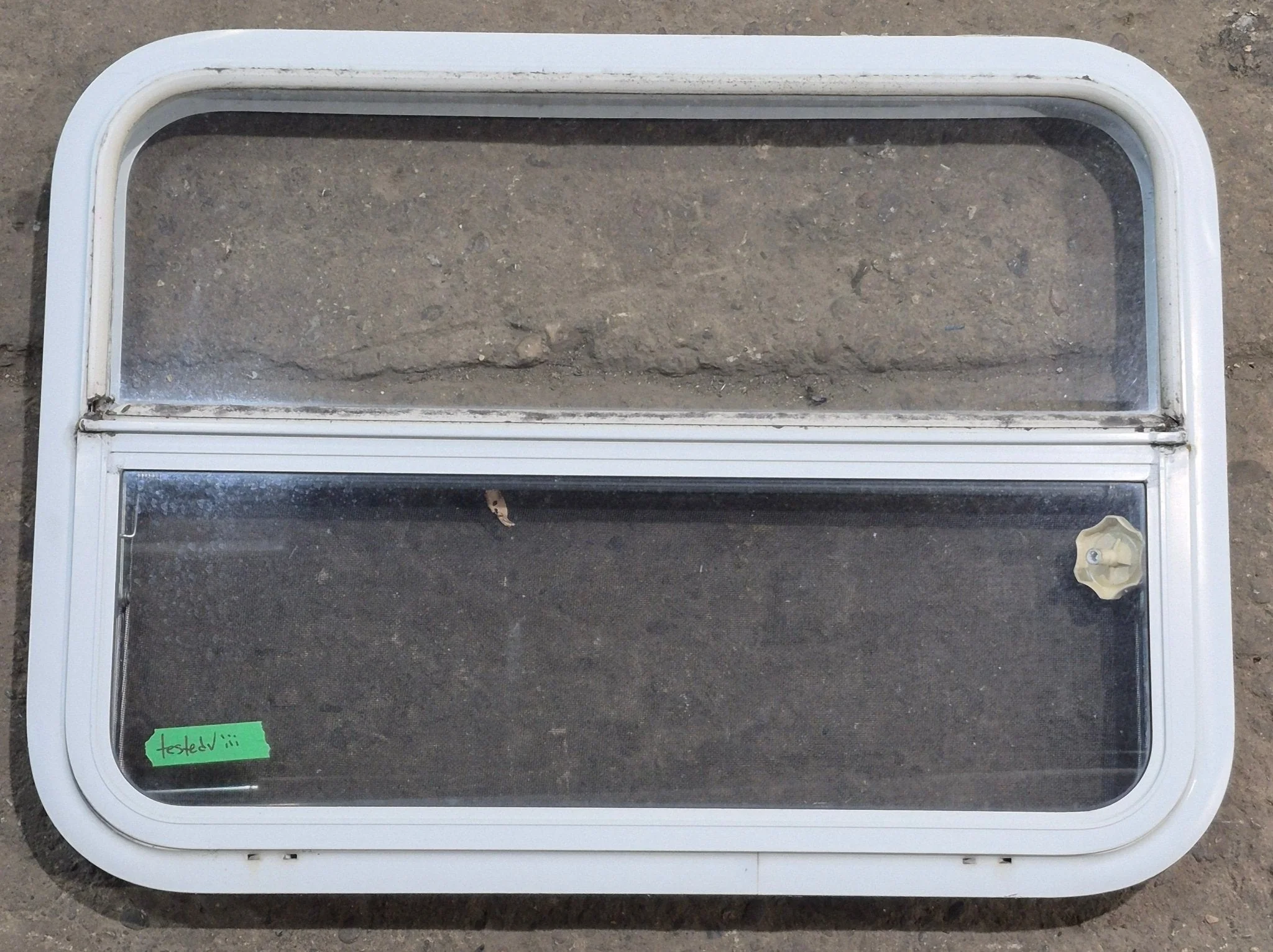 Used White Radius Opening Window : 29 1/4" W x 21 1/4" H x 1 3/4" D