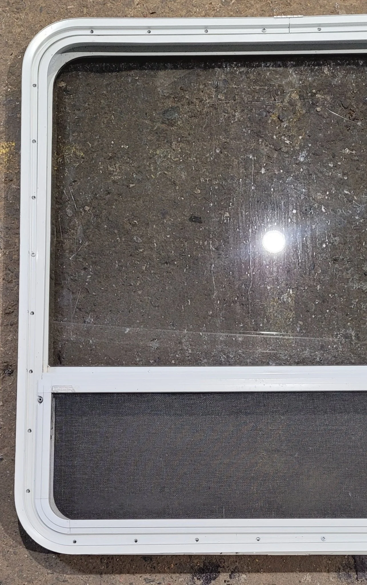 Used White Radius Opening Window : 35 1/2" W x 35 1/4" H x 1 3/4" D - Image 5