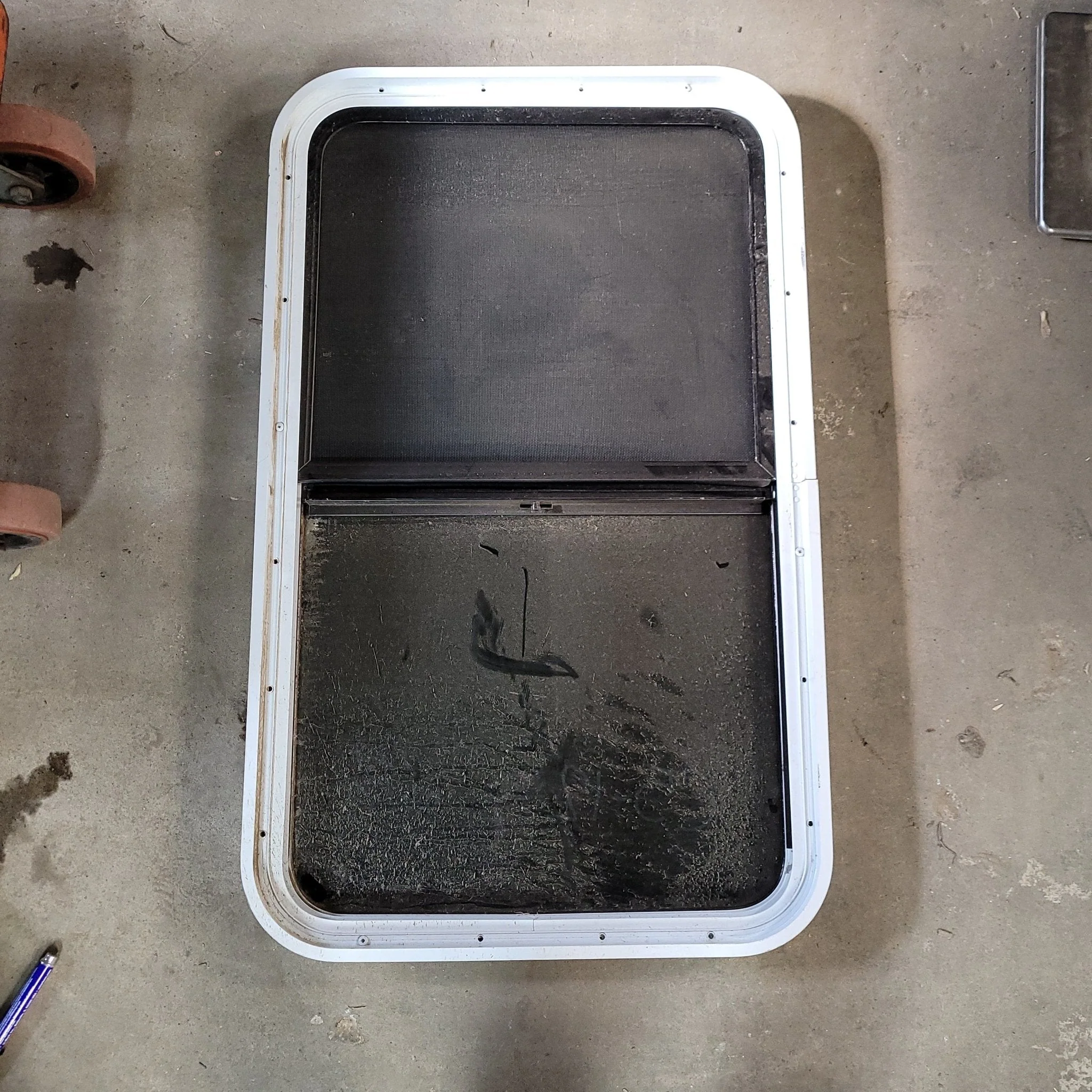 Used White Radius Opening Window : 36 1/4 X 17 X 2" D - Image 2