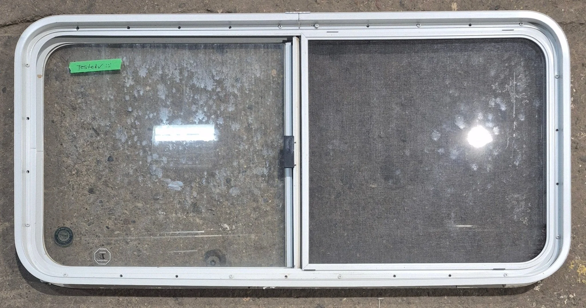 Used White Radius Opening Window : 45 1/4" W x 21 1/2" H x 1 5/8" D - Image 6