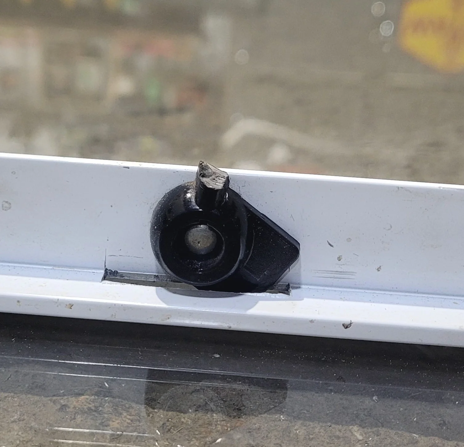 Used White Radius Opening Window : 47 1/2" W x 25 1/2" H x 1 1/4" D - Image 8
