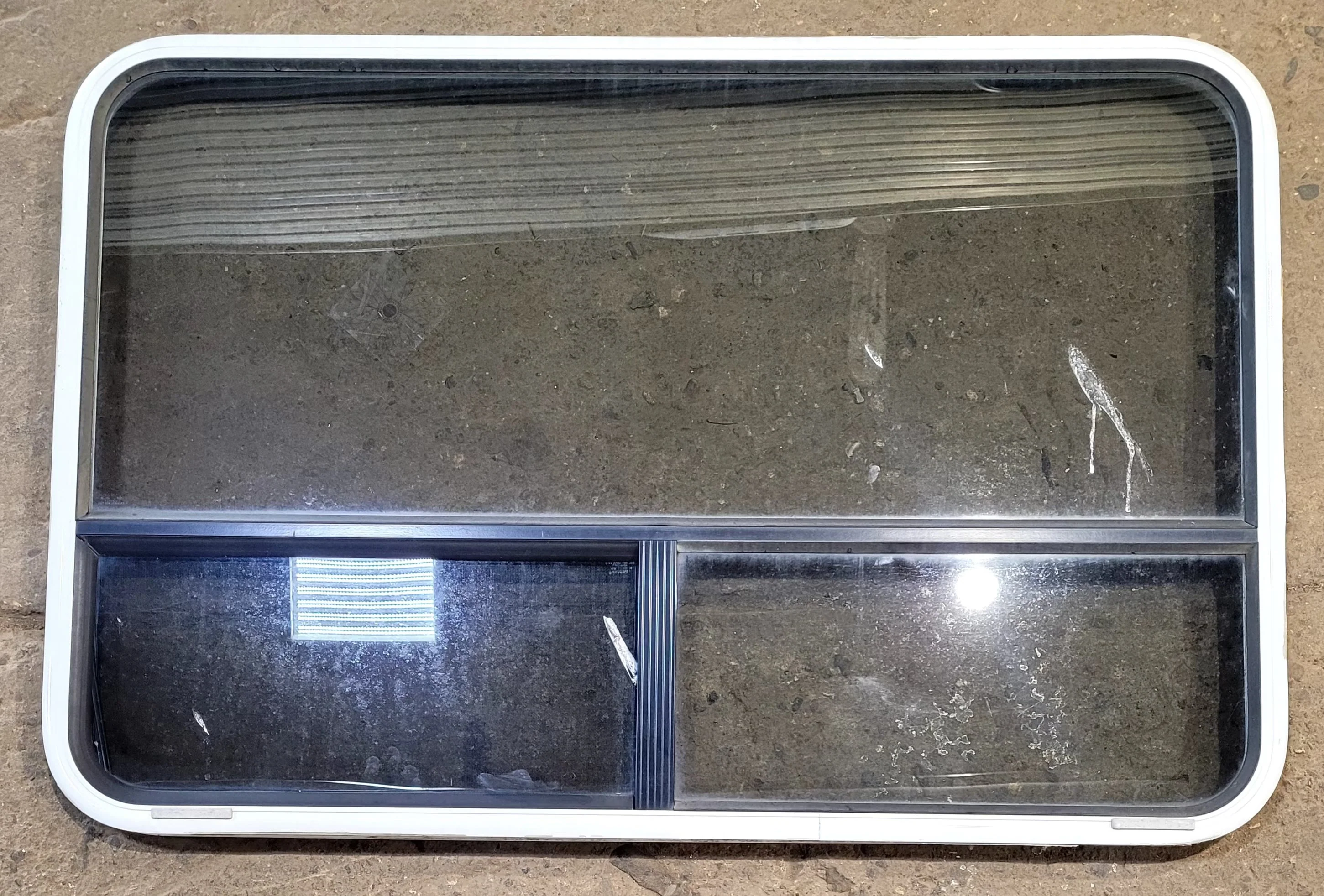 Used White Radius Opening Window : 48 1/4" W x 31 3/4" H x 1 3/4" D