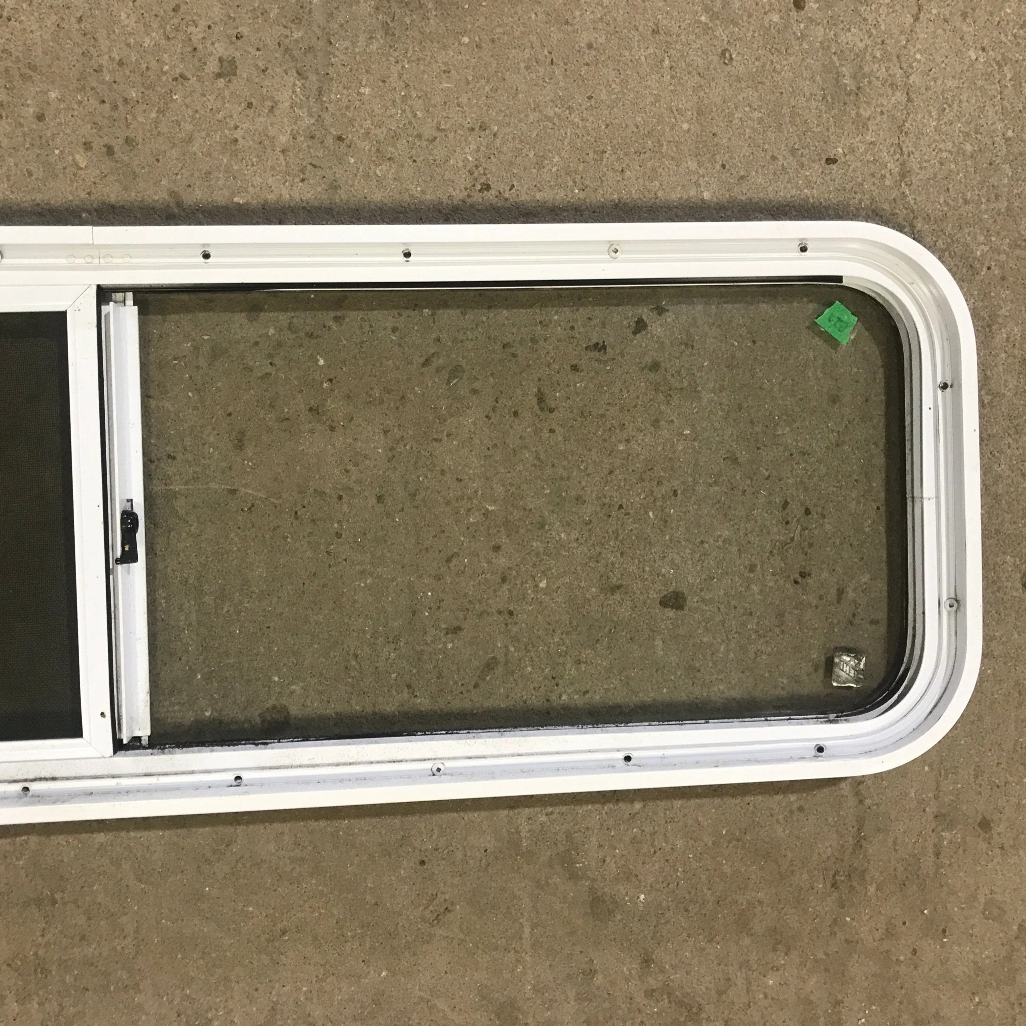 Used White Radius Opening Window : 48" W x 14 3/4" H x 1 7/8" D - Image 7