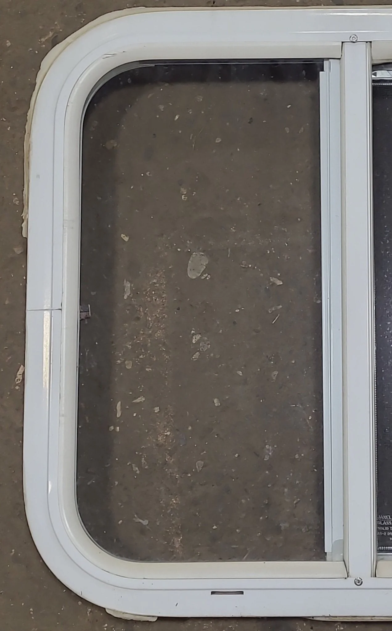 White Radius Opening Window : 17 1/4" W X 18 1/4" H X 1 7/8" D - Image 2