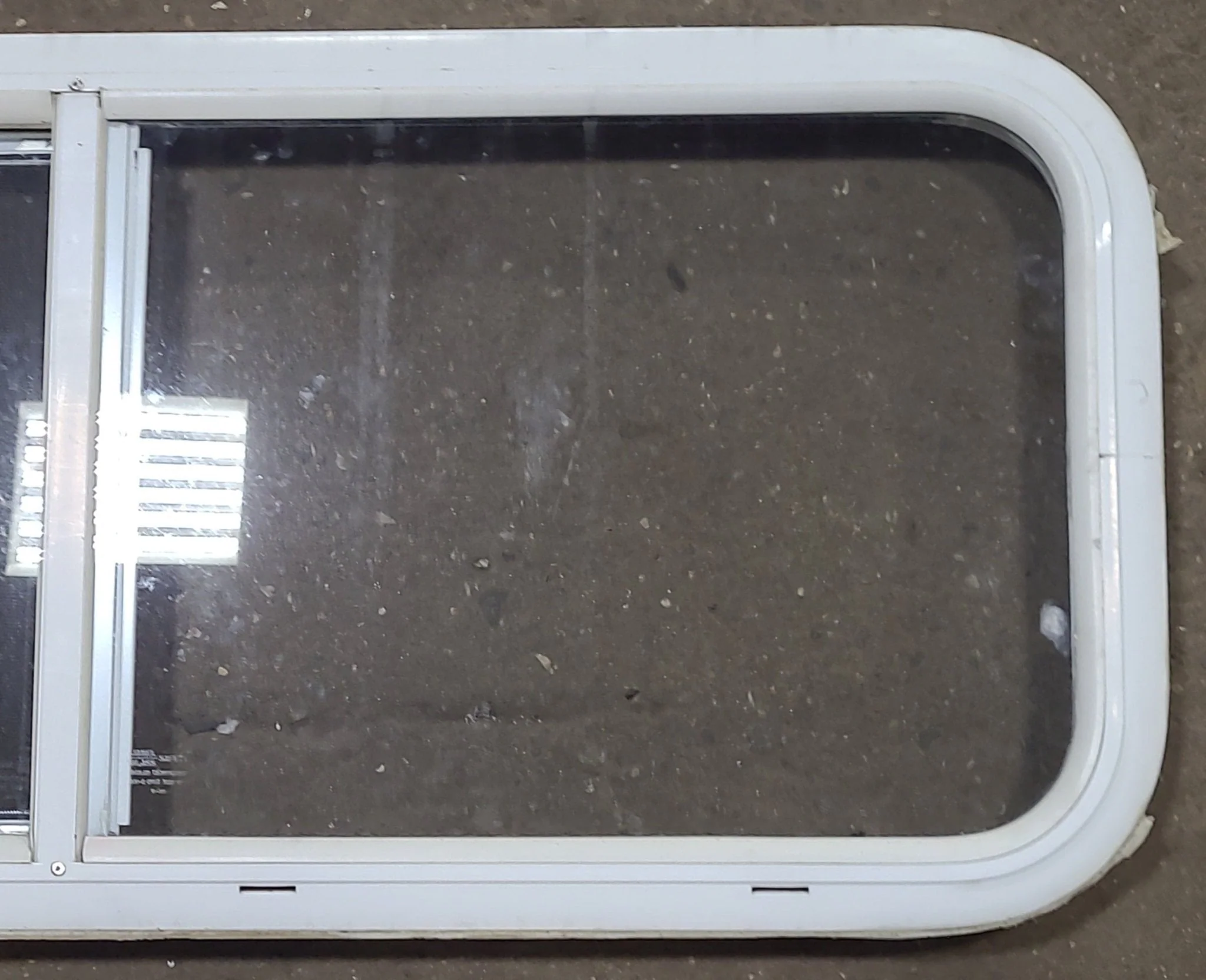 White Radius Opening Window : 36 1/4" W X 14 3/4" H X 1 7/8" D - Image 3