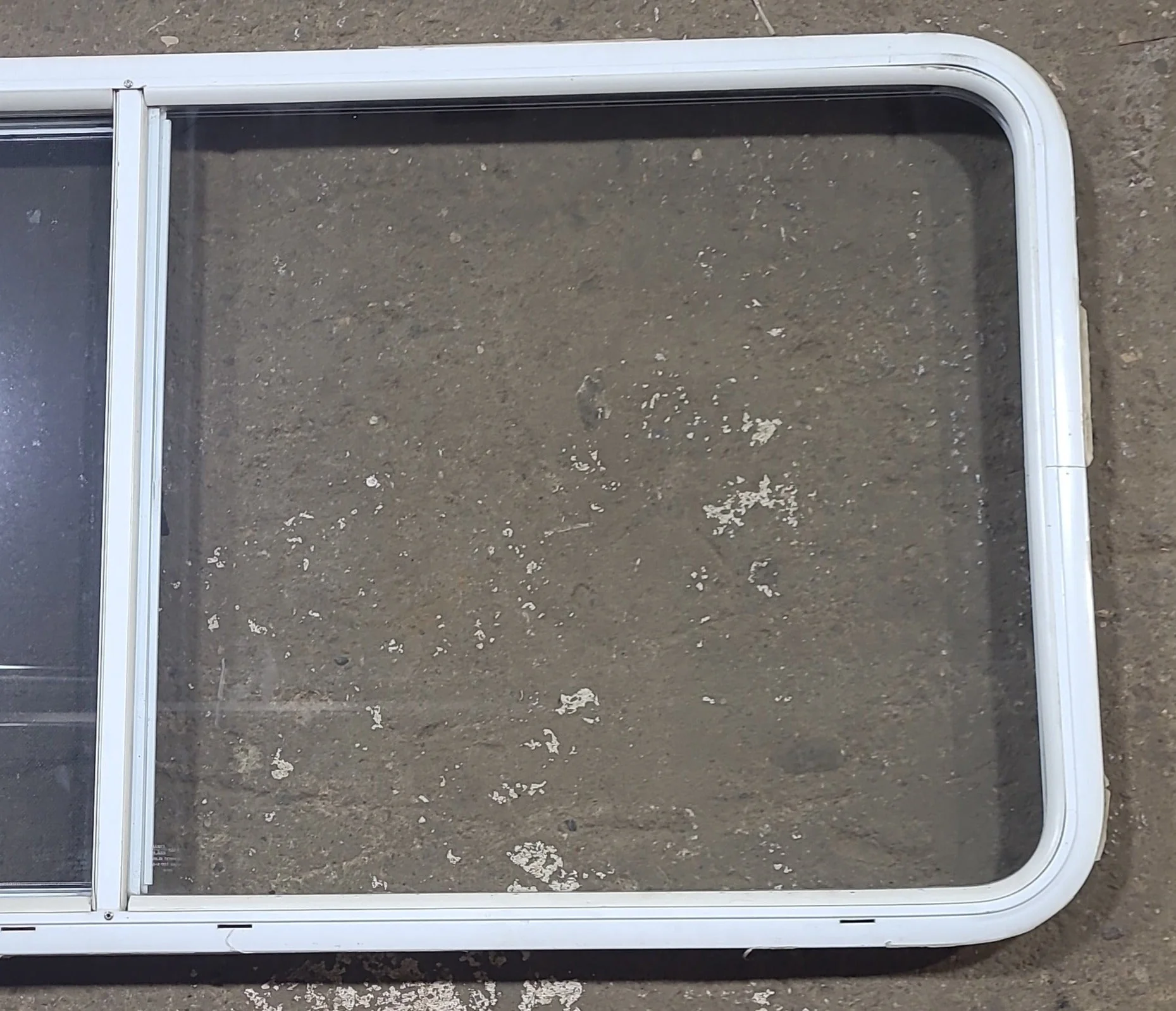 White Radius Opening Window : 53 1/4" W x 25 3/4" H x 1 3/4" D - Image 2
